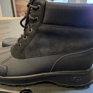 NEW MENS SIZE 12 BLACK UGG EMMETT 1115834 LEATHER WATERPROOF WINTER DUCK BOOTS